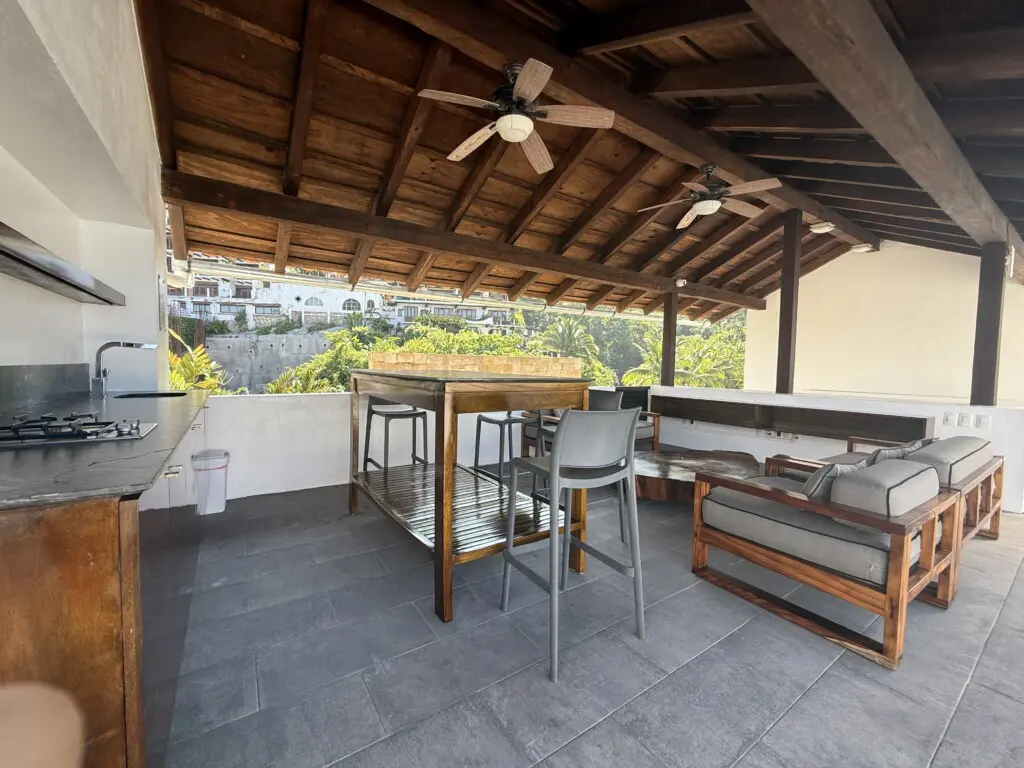 986857d1 36a4 4ce0 a531 390bfb6c39ef.jpg